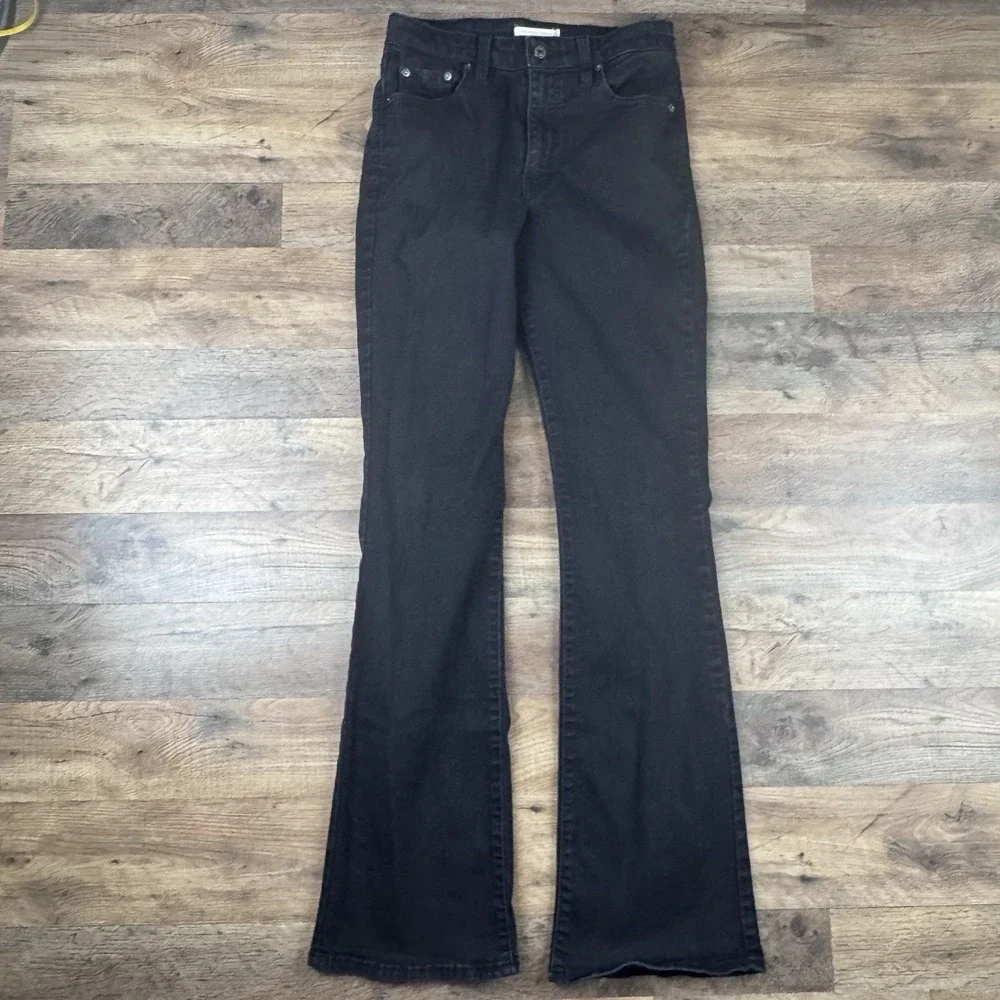 Levi's 725 High Rise Bootcut Jeans Size 29x32 Black